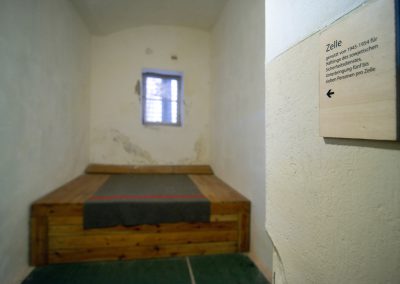 Rundgang durchs ehemalige Stasi-Gefängnis, Stasi-Gedenkstätte, Bautzner Straße,Dresden, Sächsische Zeitung 1/2017
